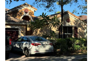 522 NE 20th Ave, Homestead, FL 33033, Sold 05/20/25
