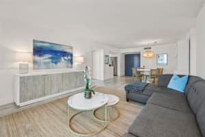 1420 Brickell Bay Dr, Miami, FL 33131, Sold 03/04/25