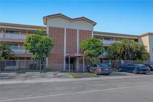 1885 NE 121st St APT 25, North Miami, FL 33181, Sold 02/12/25