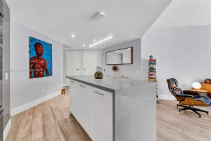 Brickell House, 1300 Brickell Bay Dr, Miami, FL 33131, Sold 04/15/25