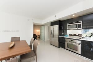 31 SE 6th St, Miami, FL 33131, Sold 04/04/25