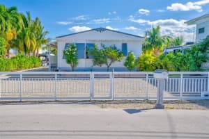 181 Grassy Rd, Key Largo, FL 33037, Sold 05/15/25