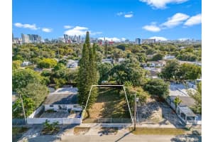 328 Nw 46th St Miami, FL 33127 Sold 03/24/25