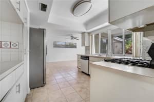 10150 NW 24th St, Sunrise, FL 33322, Sold 03/10/25