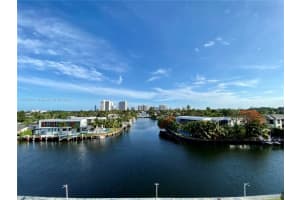 401 Golden Isles Dr 505, Hallandale Beach