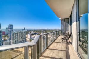 45 SE 9th St, Miami, FL 33131, Sold 07/16/25