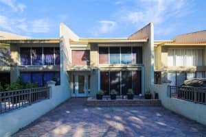 730 E Coco Plum Cir 3 Plantation, FL 33324 - MLS#A11703073