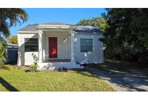 2311 Cleveland St, Hollywood, FL 33020, - MLS#A11703101