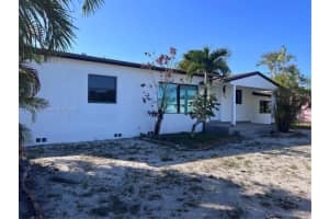 270 W 57th St, Hialeah, FL 33012, Sold 05/30/25