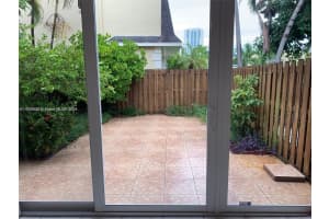942 NE 24th Ave, Hallandale Beach, FL 33009, Sold 01/23/25