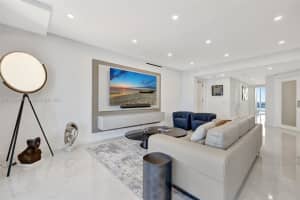 6000 Island Blvd APT 2304, Aventura, FL 33160, Sold 09/03/25