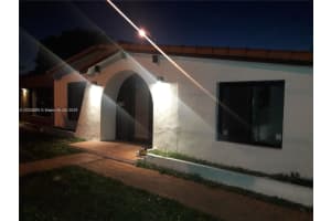 30 SE 7th Ave, Hialeah, FL 33010, Sold 01/31/25