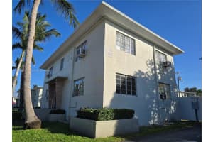 660 84th St 39, Miami Beach
