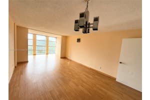 2101 Atlantic Shores Blvd 506, Hallandale Beach