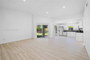 647 SE 22nd Dr, Homestead, FL 33033, Sold 02/07/25