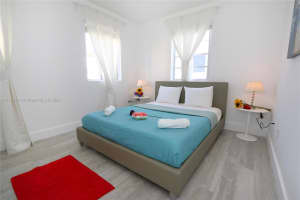 811 Jefferson Ave, Miami Beach, FL 33139, Sold 04/25/25