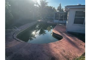 914 Orange Dr, West Palm Beach, FL 33403, Sold 01/17/25