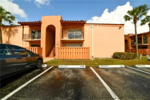 7225 Miami Lakes Dr, Miami Lakes, FL 33014, Sold 02/24/25