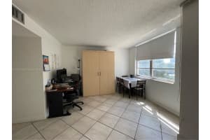 251 174th St, Sunny Isles Beach, FL 33160, Sold 01/31/25