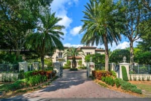 5935 Moss Ranch Rd, Pinecrest