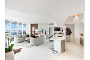 400 Alton Rd, Miami Beach, FL 33139, Sold 02/18/25