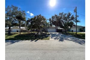 860 SW Durham Terrace, Port St. Lucie, FL 34953, Sold 01/24/25