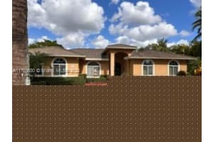 10601 Sw 128th St, Miami