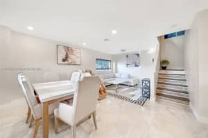 615 Nw 10th Ter 1, Fort Lauderdale