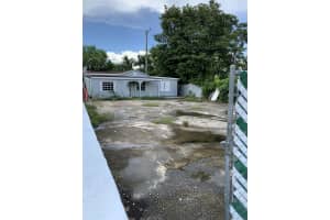 6790 SW 25th Terrace, Miami, FL 33155, Sold 01/17/25