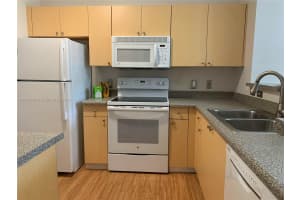 8040 N Nob Hill Rd, Tamarac, FL 33321, Sold 03/06/25