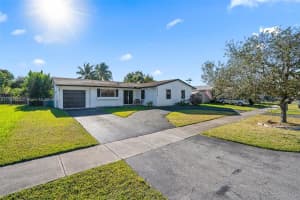 19515 Lenaire Dr, Cutler Bay, FL 33157, Sold 03/07/25