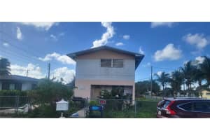 480 NE 170th St, North Miami Beach, FL 33162, Sold 01/13/25