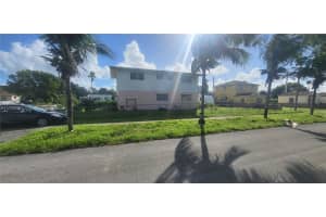 480 NE 170th St, North Miami Beach, FL 33162, Sold 01/13/25
