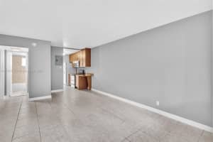 2643 NE 8th Ave, Wilton Manors, FL 33334, Sold 02/07/25