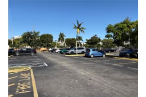 6970 NW 186th St, Hialeah, FL 33015, Sold 02/05/25