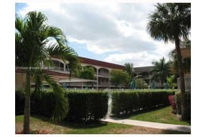 541 Blue Heron Dr, Hallandale Beach, FL 33009, Sold 01/08/25