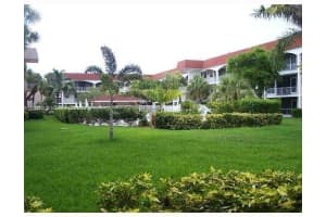 541 Blue Heron Dr, Hallandale Beach, FL 33009, Sold 01/08/25