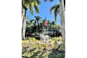 1600 Crestwood Ct S, Royal Palm Beach, FL 33411, Sold 01/27/25