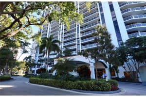 3640 Yacht Club Dr, Aventura, FL 33180, Sold 06/16/25