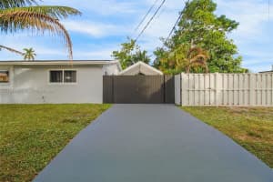 6790 Thomas St, Hollywood, FL 33024, Sold 04/23/25