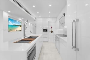 6700 Indian Creek Dr, Miami Beach, FL 33141, Sold 04/04/25