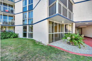 7165 NW 186th St, Hialeah, FL 33015, Sold 02/28/25
