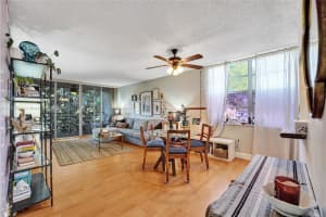 9430 Tangerine Pl, Davie, FL 33324, Sold 05/28/25