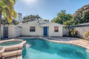 300 SW 14th Ct, Fort Lauderdale, FL 33315, Sold 04/16/25