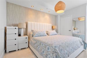 Trump Royale, 18201 Collins Ave APT 906, Sunny Isles Beach, FL 33160, - MLS#A11704631