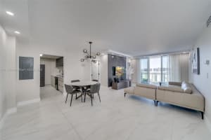 3001 S Ocean Dr APT 841, Hollywood, FL 33019, Sold 04/08/25