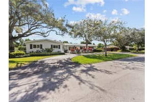 8320 SW 163rd St, Palmetto Bay, FL 33157, Sold 01/16/25