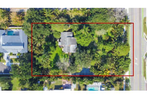 2610 Seacrest Blvd Delray Beach, FL 33444 Sold 12/10/25