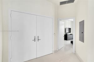 Jade at Brickell Bay, 1331 Brickell Bay Dr, Miami, FL 33131, Sold 01/15/25