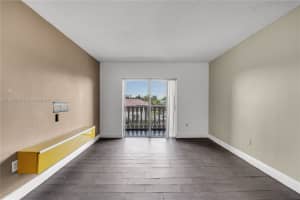 525 W 69th St APT 210, Hialeah, FL 33014, - MLS#A11704767